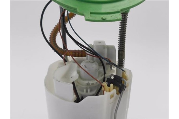 Recambio de bomba combustible para volkswagen golf vii (5g1/be1) híbrido gte referencia OEM IAM 5Q0919051BE 0580200399 