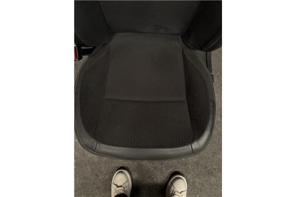 Recambio de asiento delantero izquierdo para nissan qashqai (j10) 1.6 360 referencia OEM IAM 87311JD00C  