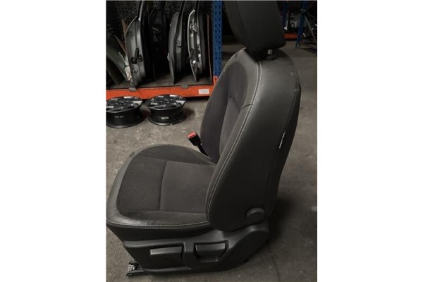 Recambio de asiento delantero izquierdo para nissan qashqai (j10) 1.6 360 referencia OEM IAM 87311JD00C  