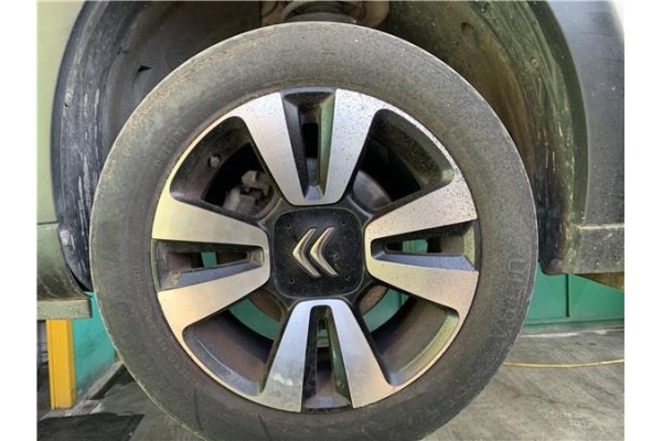 Recambio de llanta para citroen c3 1.2 feel referencia OEM IAM 98130750XY  