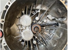 Recambio de caja cambios manual para renault master iii combi 2.3 l2h2 3,5t referencia OEM IAM PF6054 C037996 