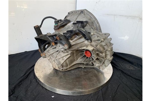 Recambio de caja cambios manual para renault master iii combi 2.3 l2h2 3,5t referencia OEM IAM PF6054 C037996 