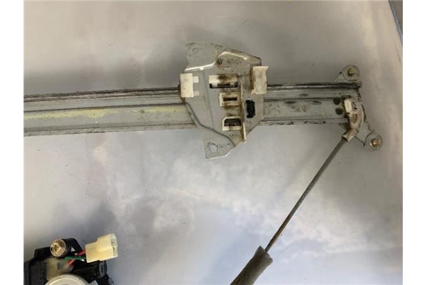 Recambio de elevalunas electrico delantero izquierdo para mitsubishi montero (v20/v40) 2.8 d a las 4 ruedas (v46w, v26w) referen