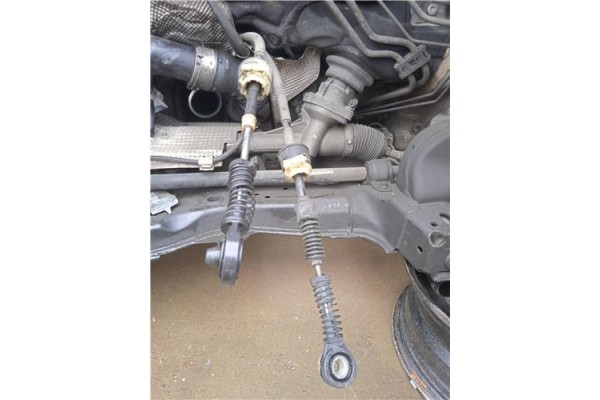 Recambio de varillas de cambio para mercedes-benz clase b (bm 246) 1.8 b 200 cdi (246.201) referencia OEM IAM A2463600673  