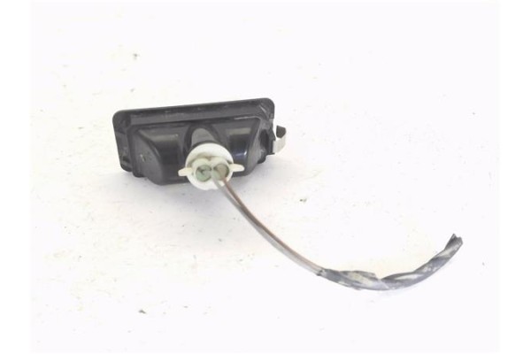 Recambio de piloto matricula para seat ibiza berlina (6j5) 1.9 tdi referencia OEM IAM 6J0943021  