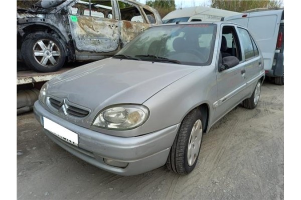citroen saxo (1996) del año 