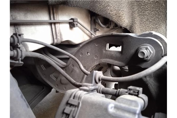 Recambio de brazo superior trasero derecho para mercedes-benz clase b (bm 246) 1.8 b 200 cdi (246.201) referencia OEM IAM A24635