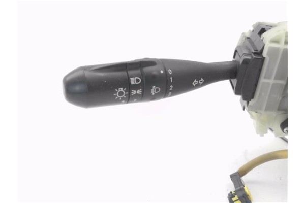 Recambio de mando intermitencia para mitsubishi colt cz3 berl. 3 (z30) 1.5 di-d instyle referencia OEM IAM MR986420 1,70E+36 