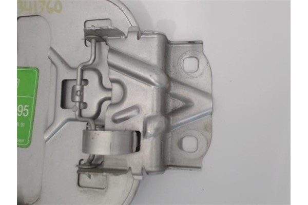 Recambio de tapa exterior combustible para volvo s40 berlina 1.8 i referencia OEM IAM 30865497  