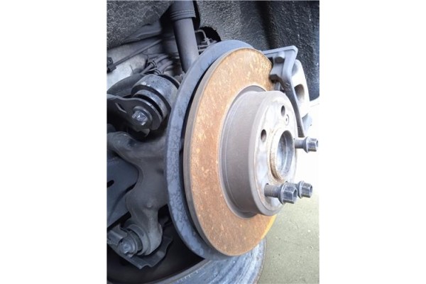 Recambio de mangueta trasero izquierda para mercedes-benz clase b (bm 246) 1.8 b 200 cdi (246.201) referencia OEM IAM A246350354