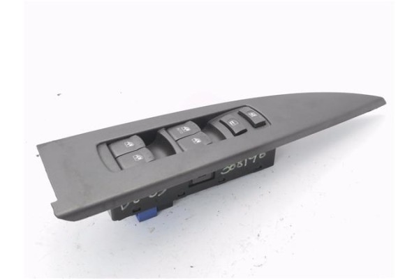 Recambio de mando elevalunas delantero izquierdo para ssangyong kyron 2.0 200 xdi referencia OEM IAM 8581009110HCX 7225009000 