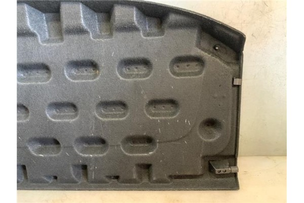 Recambio de bandeja trasero para seat leon (1p1) 1.9 tdi referencia OEM IAM 1P0867769C  