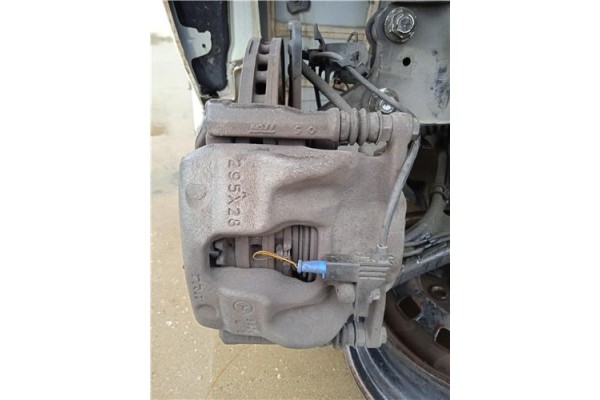 Recambio de pinza freno delantero derecha para mercedes-benz clase b (bm 246) 1.8 b 200 cdi (246.201) referencia OEM IAM A000421