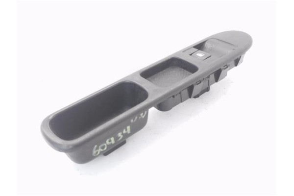 Recambio de mando elevalunas delantero derecho para peugeot 207 sw 1.6 hdi referencia OEM IAM 6554QK  