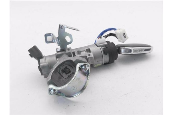 Recambio de clausor para kia picanto (ja) 1.0 gdi drive 5mt referencia OEM IAM 819101Y000  