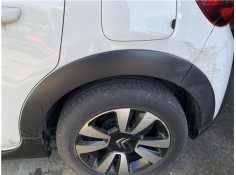 Recambio de aletin trasero izquierdo para citroen c3 1.2 feel referencia OEM IAM 9812088880  