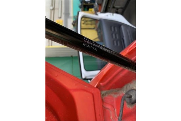 Recambio de amortiguador porton para citroen c3 1.2 feel referencia OEM IAM 9813177780 1448540355N 