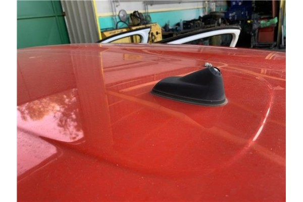 Recambio de antena electrica para citroen c3 1.2 feel referencia OEM IAM 658772  