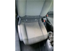 Recambio de asiento delantero derecho para citroen c3 1.2 feel referencia OEM IAM 9813297780  