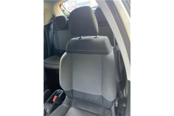 Recambio de asiento delantero izquierdo para citroen c3 1.2 feel referencia OEM IAM 9812337380  