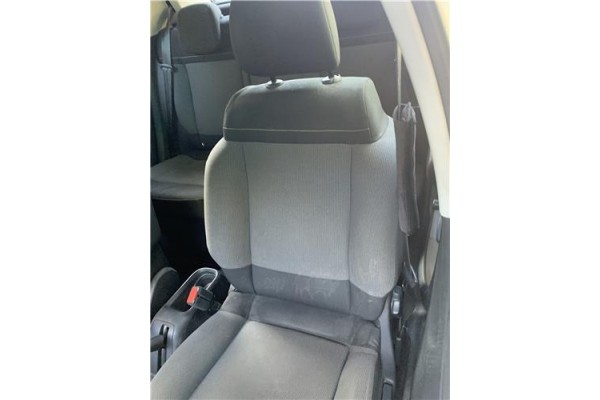 Recambio de asiento delantero izquierdo para citroen c3 1.2 feel referencia OEM IAM 9812337380  