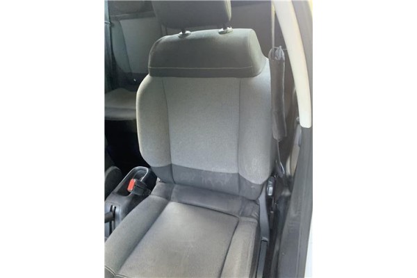 Recambio de asiento delantero izquierdo para citroen c3 1.2 feel referencia OEM IAM 9812337380  