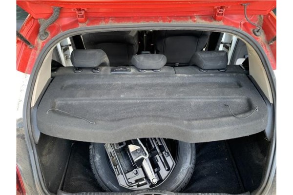 Recambio de bandeja trasero para citroen c3 1.2 feel referencia OEM IAM 98133519ZD  