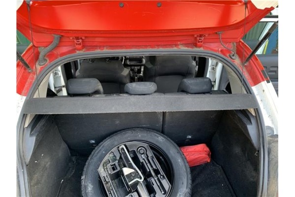 Recambio de bandeja trasero para citroen c3 1.2 feel referencia OEM IAM 98133519ZD  