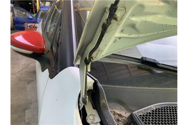 Recambio de bisagra capo derecha para citroen c3 1.2 feel referencia OEM IAM 9812778480  