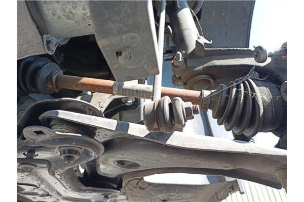Recambio de palier delantero izquierdo para citroen c2 1.1 referencia OEM IAM 3272FX  