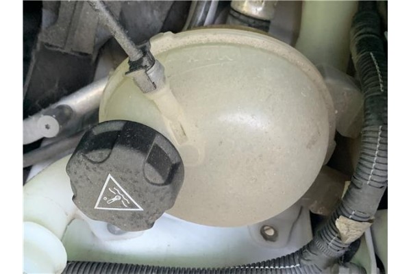 Recambio de botella expansion para citroen c3 1.2 feel referencia OEM IAM 9800777280  