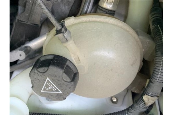 Recambio de botella expansion para citroen c3 1.2 feel referencia OEM IAM 9800777280  