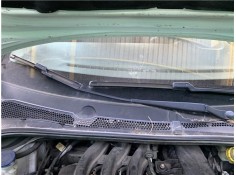 Recambio de brazo limpiaparabrisas delantero derecho para citroen c3 1.2 feel referencia OEM IAM 1608393380  