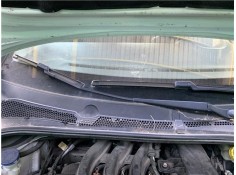 Recambio de brazo limpiaparabrisas delantero derecho para citroen c3 1.2 feel referencia OEM IAM 1608393380  