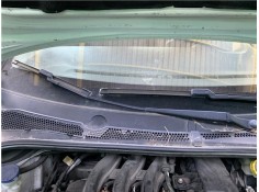 Recambio de brazo limpiaparabrisas delantero derecho para citroen c3 1.2 feel referencia OEM IAM 1608393380  