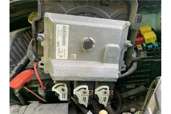 Recambio de centralita para citroen c3 1.2 feel referencia OEM IAM 9817335080 A2C1444260001 