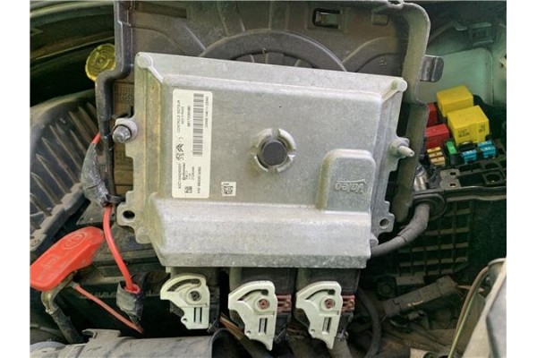 Recambio de centralita para citroen c3 1.2 feel referencia OEM IAM 9817335080 A2C1444260001 