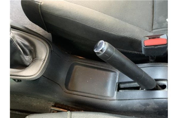 Recambio de consola para citroen c3 1.2 feel referencia OEM IAM 98124989ZD  