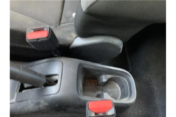 Recambio de consola para citroen c3 1.2 feel referencia OEM IAM 98124989ZD  