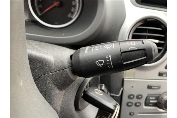 Recambio de mando intermitencia para opel corsa d 1.3 cdti referencia OEM IAM 13191079  