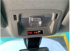 Recambio de luz delantero central techo para citroen c3 1.2 feel referencia OEM IAM 96754056BJ  