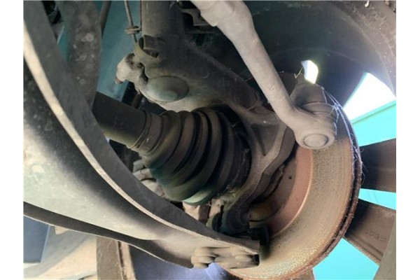 Recambio de mangueta delantero derecha para citroen c3 1.2 feel referencia OEM IAM 1607557580  