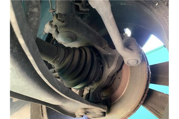 Recambio de mangueta delantero derecha para citroen c3 1.2 feel referencia OEM IAM 1607557580  