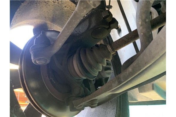 Recambio de mangueta delantero izquierda para citroen c3 1.2 feel referencia OEM IAM 1607557480  