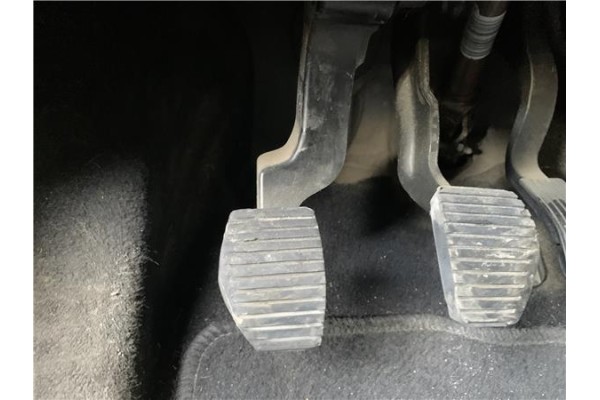 Recambio de pedal embrague para citroen c3 1.2 feel referencia OEM IAM 2127EJ  