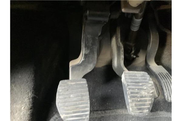 Recambio de pedal embrague para citroen c3 1.2 feel referencia OEM IAM 2127EJ  