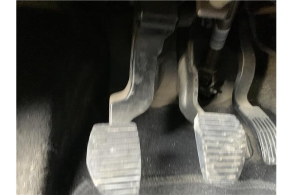 Recambio de pedal embrague para citroen c3 1.2 feel referencia OEM IAM 2127EJ  