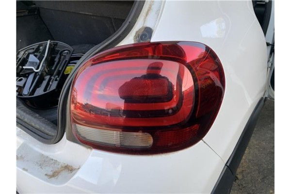 Recambio de piloto trasero derecho para citroen c3 1.2 feel referencia OEM IAM 9812257480  