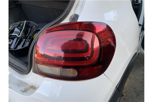 Recambio de piloto trasero derecho para citroen c3 1.2 feel referencia OEM IAM 9812257480  