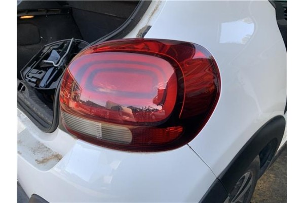 Recambio de piloto trasero derecho para citroen c3 1.2 feel referencia OEM IAM 9812257480  